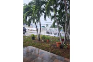 3900 Sw 30th St, West Park