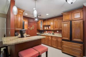 5900 Ne 22nd Way 802, Fort Lauderdale