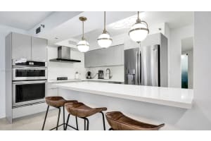 5757 Collins Ave Apt 1605, Miami Beach, FL 33140, Sold 06/05/26