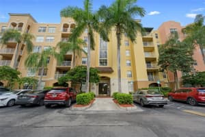 19999 E Country Club Dr 1208 Aventura, FL 33180 - MLS#A11853448