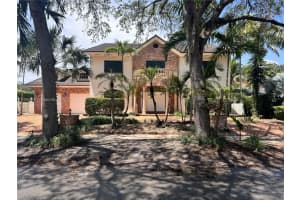 7235 S Prestwick Pl, Miami Lakes