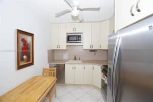 600 Three Islands Blvd 1416, Hallandale Beach