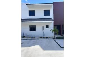 936 NW 10th St, Florida City, FL 33034, Sold 02/07/25