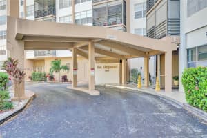 1100 Saint Charles Pl 504 Pembroke Pines, FL 33026 - MLS#A11853516