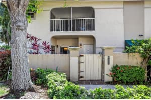 6582 Via Regina Boca Raton, FL 33433 - MLS#A11853522