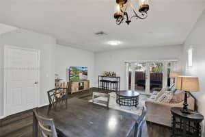 1001 NW 100th Ave, Pembroke Pines, FL 33024, Sold 08/27/25