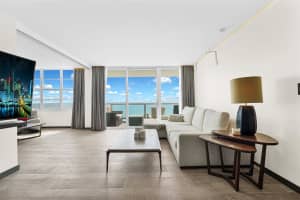 5151 Collins Ave 1519, Miami Beach, FL 33140 - MLS#A11853557