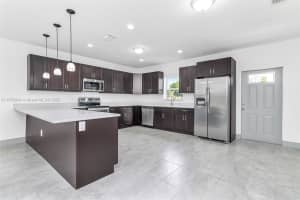 2360 Nw 14th St - Fort Lauderdale, FL 33311 - MLS#A11853604