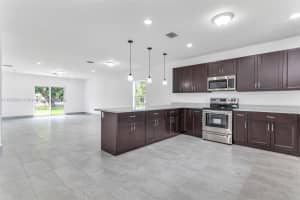 2360 Nw 14th St - Fort Lauderdale, FL 33311 - MLS#A11853604