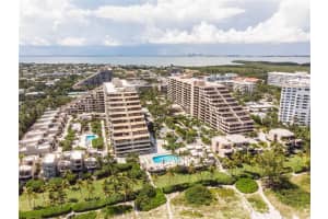 201 Crandon Blvd 1030 Key Biscayne, FL 33149 - MLS#A11853619
