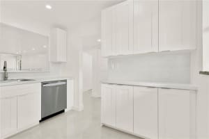 8320 Sands Point Blvd M107 Tamarac, FL 33321 - MLS#A11853667