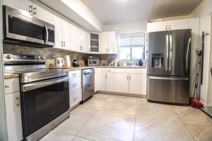 1441 Ne 117th St Miami, FL 33161 - MLS#A11853686