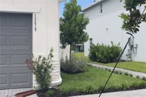 1379 Tangled Orchard Trce Loxahatchee, FL 33470 - MLS#A11853693