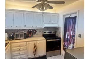 4270 Nw 40th St 306 Lauderdale Lakes, FL 33319 - MLS#A11853700