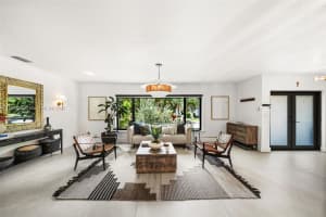 251 E Shore Dr E, Miami