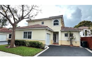 4764 Nw 6th Pl, Coconut Creek