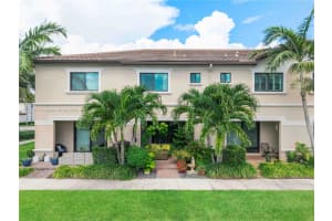 4216 N Dixie Hwy 60 Oakland Park, FL 33334 - MLS#A11853771