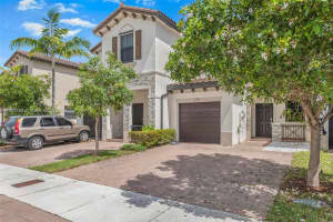12725 Sw 229th Ter Miami, FL 33170 - MLS#A11853796