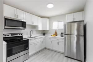 500 SE 22nd St 9, Fort Lauderdale, FL 33316 - MLS#A11853799