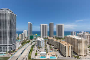 2600 E Hallandale Beach Blvd 2702 Hallandale Beach, FL 33009 - MLS#A11853806