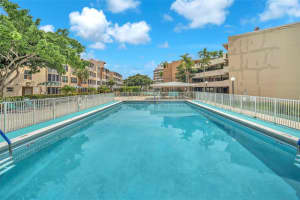 1700 NE 191st St 504, Miami, FL 33179 - MLS#A11853818