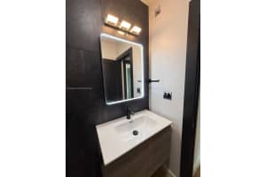 512 Nw 2nd Ave 1-4 Hallandale Beach, FL 33009 - MLS#A11853854