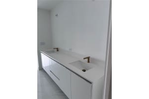 700 NE 24th St 3102, Miami, FL 33137 - MLS#A11853855