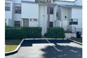 703 Nw 105th Pl C1, Miami