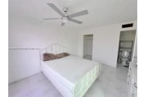 11790 Sw 18th St 522-3 Miami, FL 33175 - Off Market