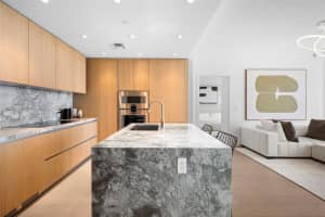 500 Alton Rd 3604 Miami Beach, FL 33139 - MLS#A11853899