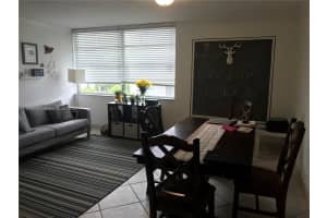 1075 93rd St 404 Bay Harbor Islands, FL 33154 - MLS#A11853939