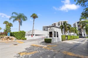 13953 Kendale Lakes Cr 305b Miami, FL 33183 - MLS#A11853943