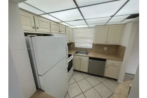 1638 Embassy Dr 307 West Palm Beach, FL 33401 - MLS#A11853956