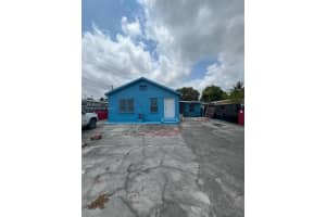 8024 Nw 36th Ct Miami, FL 33147 - MLS#A11853999