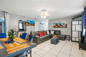 3633 SW 17th St, Fort Lauderdale, FL 33312 - MLS#A11854000