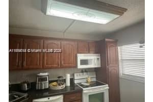 1801 NW 75th Ave 302, Plantation, FL 33313 - MLS#A11854014