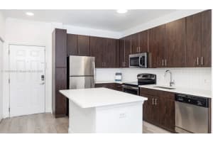 10170 SW 7th St 20-101, Pembroke Pines, FL 33025 - MLS#A11854068