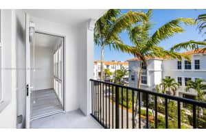 10170 SW 7th St 20-101, Pembroke Pines, FL 33025 - MLS#A11854068