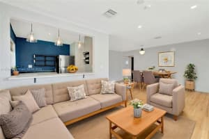 517 S 19th Ave, Hollywood