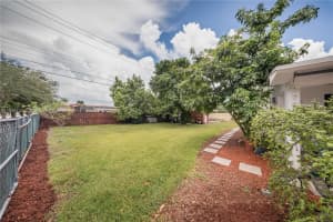 7605 W 6th Ave, Hialeah, FL 33014 - MLS#A11854131