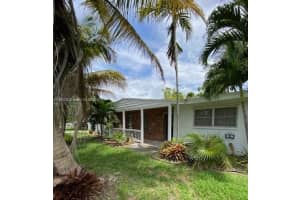 8465 Sw 143rd St Palmetto Bay, FL 33158 - MLS#A11854156