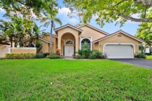 4635 Nw 99th Ln, Coral Springs