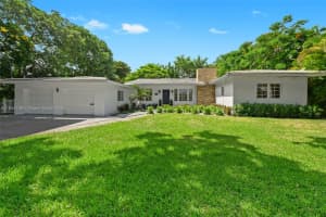 4114 Santa Maria St, Coral Gables, FL 33146 - MLS#A11854189