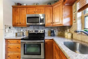 1425 Arthur St 205a Hollywood, FL 33020 - MLS#A11854210