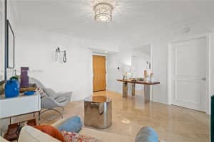 MLS# A11854218, Aventura, Florida 33180