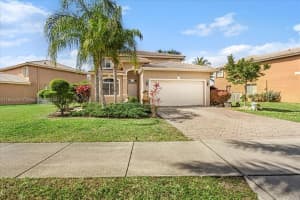 3745 Woodfield Ct, Coconut Creek