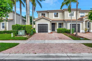 964 Ne 41st Pl Homestead, FL 33033 - MLS#A11854229
