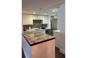 150 Ocean Lane Dr 6f Key Biscayne, FL 33149 - MLS#A11854236