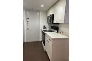 150 Ocean Lane Dr 6f Key Biscayne, FL 33149 - MLS#A11854236