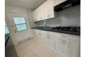 70 Ne 202nd Ter T7 Miami Gardens, FL 33179 - MLS#A11854287